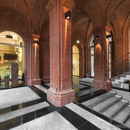 Ostbahnhof 4* Berlino