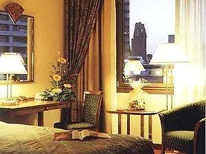 Crowne Plaza Centre Ku'damm By Ihg 4*