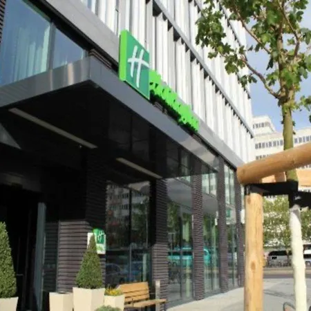 Отель Berlin-alexanderplatz, An Ihg