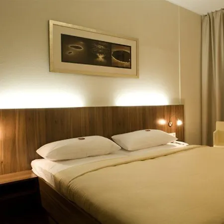 Hotel City-ost 3*