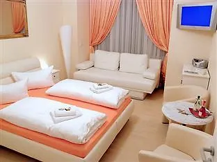 City Guesthouse Pension Berlin בית הארחה 2*