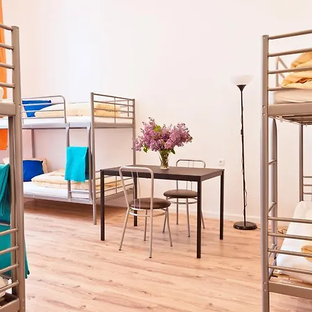 Sleep Cheap Hostal Berlín