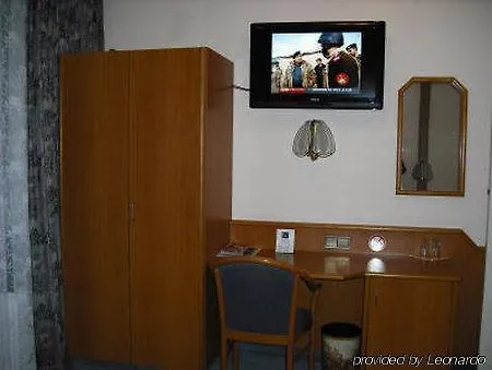 Otel Miles Berlin