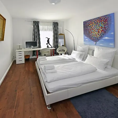 Bananas Hotel And Guesthouse Berlin Guest house