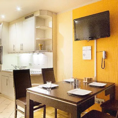 Youth Apartments - Ku'Damm Βερολίνο