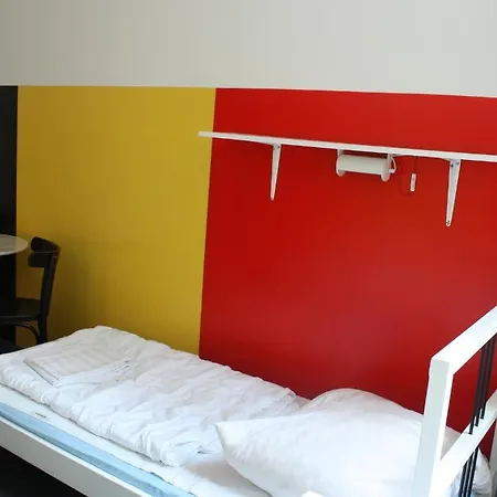 אכסניה Baxpax Kreuzberg ברלין