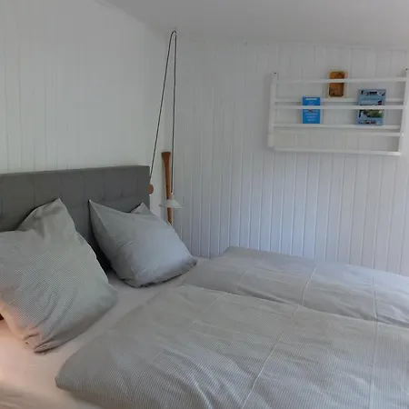 Holiday home Feine Laube *