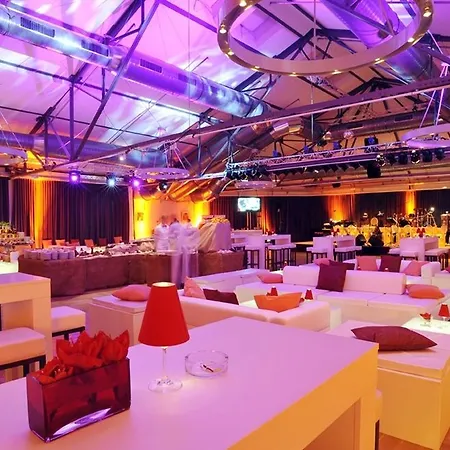 Hotel Ellington 4*