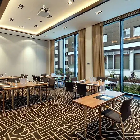 Golden Tulip Hamburg Berlin