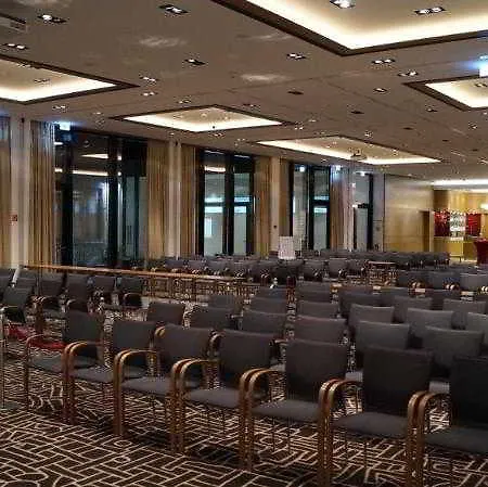 Golden Tulip Hamburg 4* Berlin