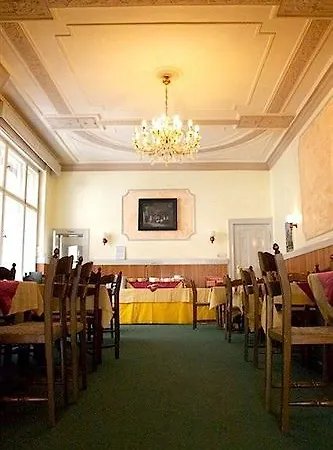 Hotel Arta Lenz