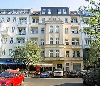 בית הארחה City Guesthouse Pension Berlin ברלין