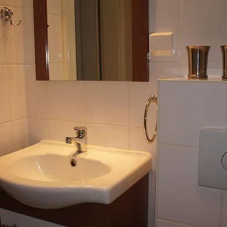 Hotel Apartments Emdener Strasse