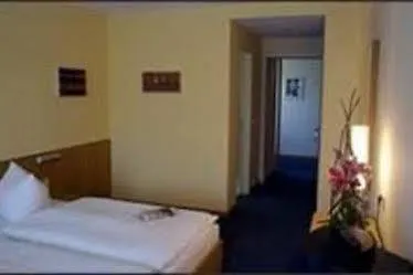 Hotel Aquino Berlin Hotel 3*