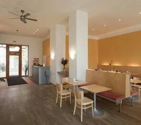 26 3* Berlin