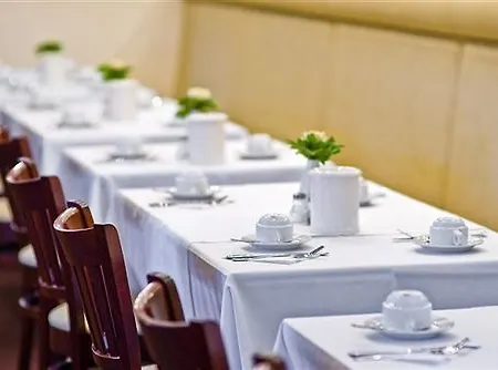 Hotel Delta Am Potsdamer Platz 3*