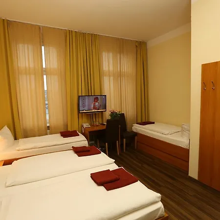 Ai Koenigshof 3* Berlin