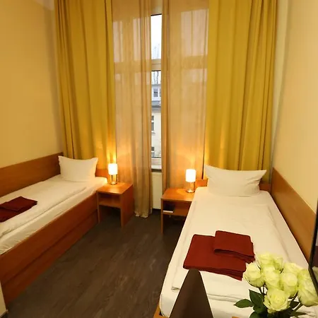 Otel Ai Koenigshof Berlin