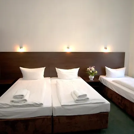Arta Lenz 3* Berlin