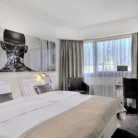 Wyndham Excelsior Hotell 4*