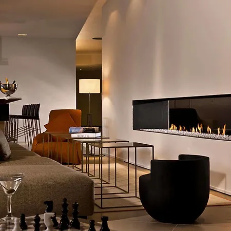 Wyndham Excelsior Hotell
