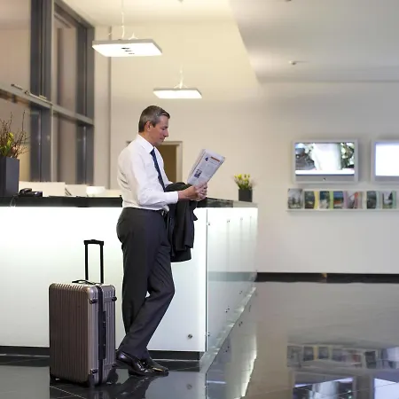 Seminaris Campushotel Hotel 4*