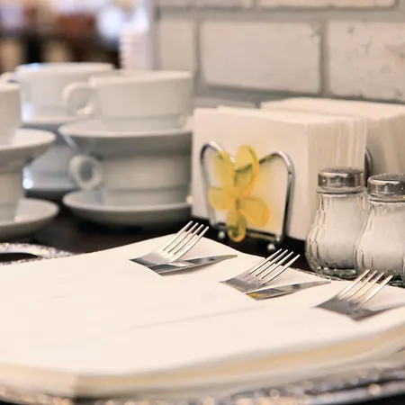 Hotel-pension Cortina Berlin