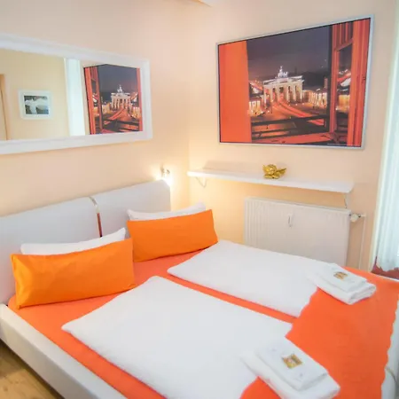 City Guesthouse Pension Berlin 2* ברלין