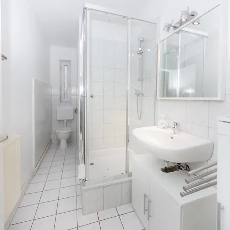 City Guesthouse Pension Berlin 2* ברלין