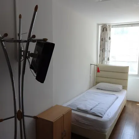 호스텔 Cityhostel *