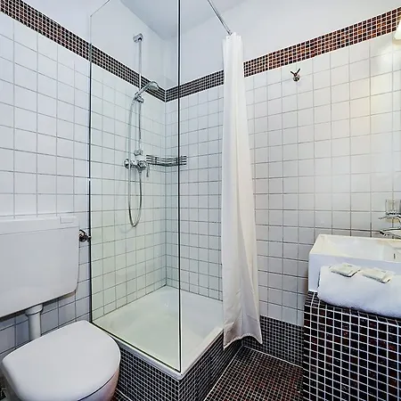 Oyo Matzbach Berlin