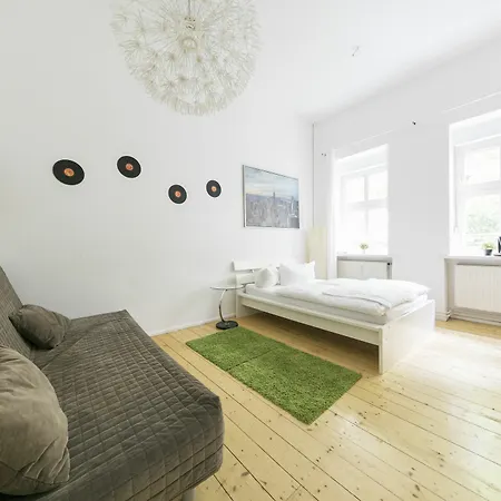 Niederbarnimstrasse Appartement *
