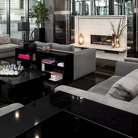 Hotel Amano Grand 3*