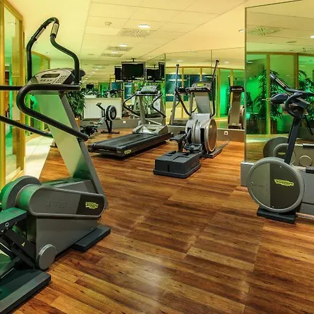Hotel Novotel Mitte 4*