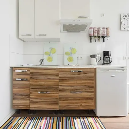 Niemetzstr 51 Daire *