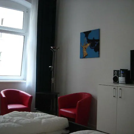 Helmholtzplatz Apartamento