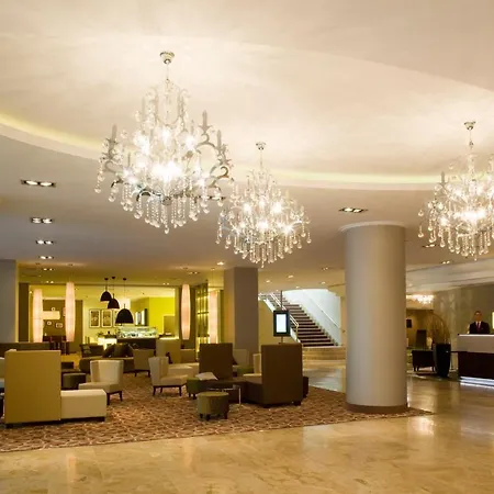 Crowne Plaza Centre Ku'damm By Ihg 4*