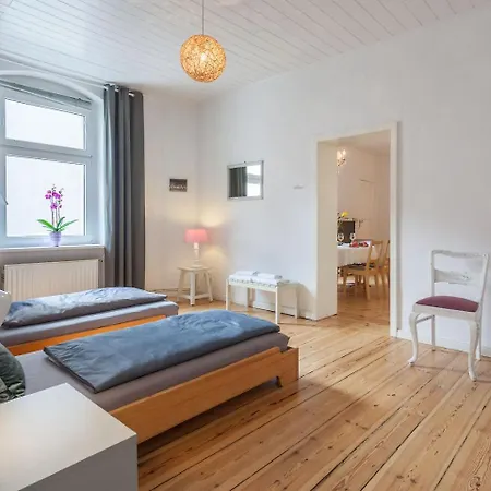 Wilhelmshavener 3br In Downdown Moabit Appartement