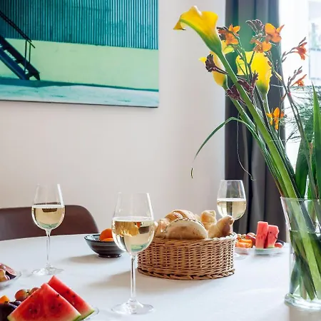 Wilhelmshavener 3br In Downdown Moabit Appartement