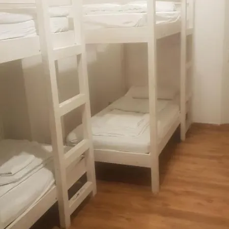 Karl-marx-hostel *