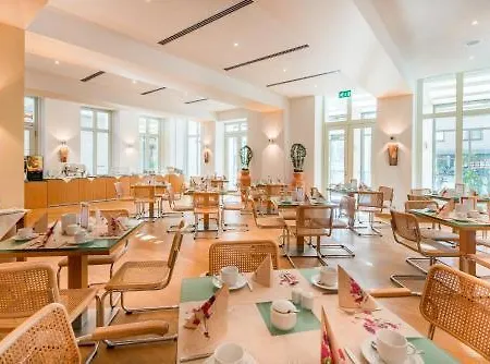 Hotel Aquino Berlin 3*