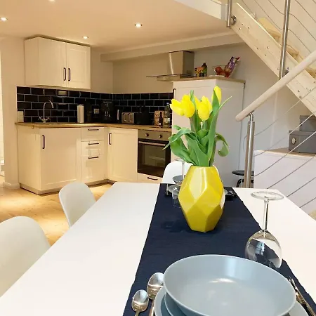 Ll Modern Dream With Ac&high Ceilings 3 Bedrooms Apartamento Berlín