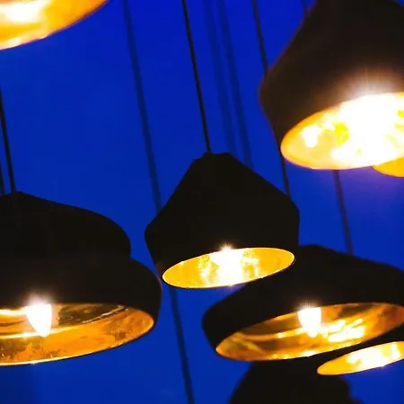 Szálloda Moxy Ostbahnhof