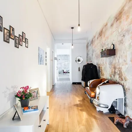 Copper Loft In Friedrichshain * ברלין