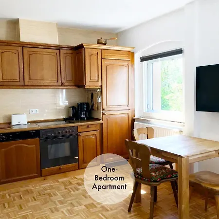 Quiet In Tempelhof Apartment