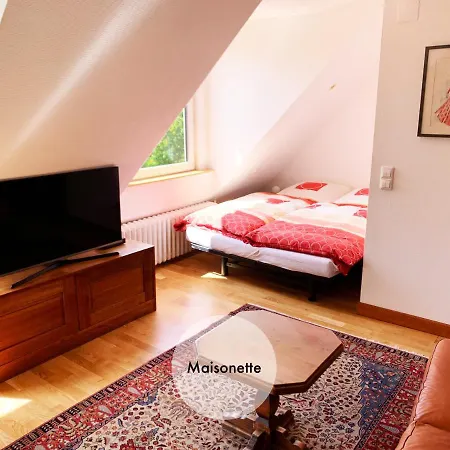 Quiet In Tempelhof Apartment Berlin