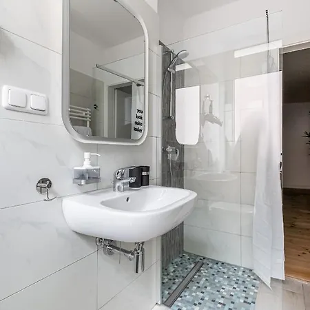 Aroser Allee Appartement