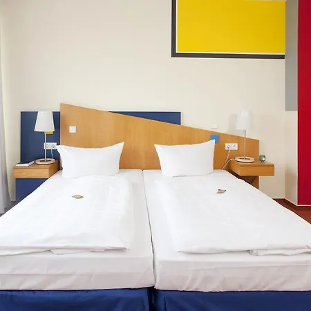 Gallery Hotel 3*