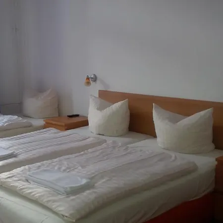 Maerkischer Hof Hotel Berlin