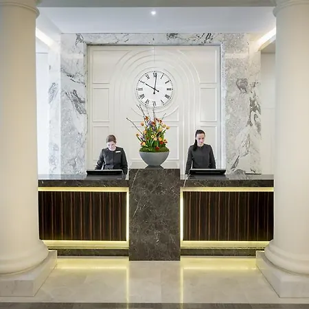 Titanic Gendarmenmarkt Hotel